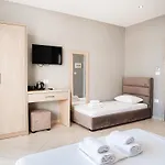 Endless Blue Himarë