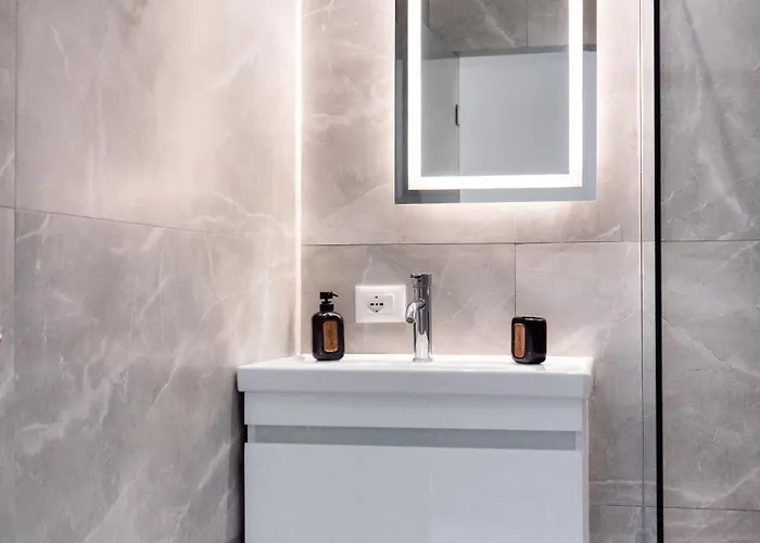 招待所 Endless Blue