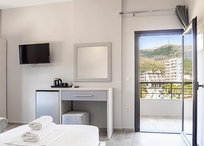 Endless Blue بيت ضيافة هيماري