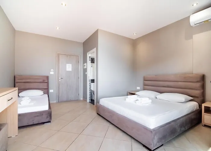 Endless Blue بيت ضيافة هيماري