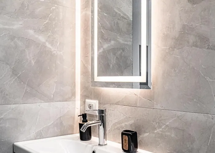 Endless Blue 招待所 希马拉